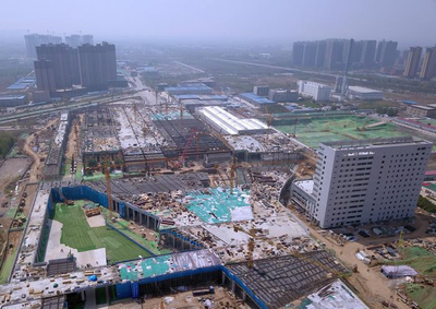 市政建设双引擎 热火朝天夯实基础，红红火火扩容提质